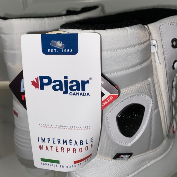 Brand New Pajar Canada white boots - Picture 7 of 8